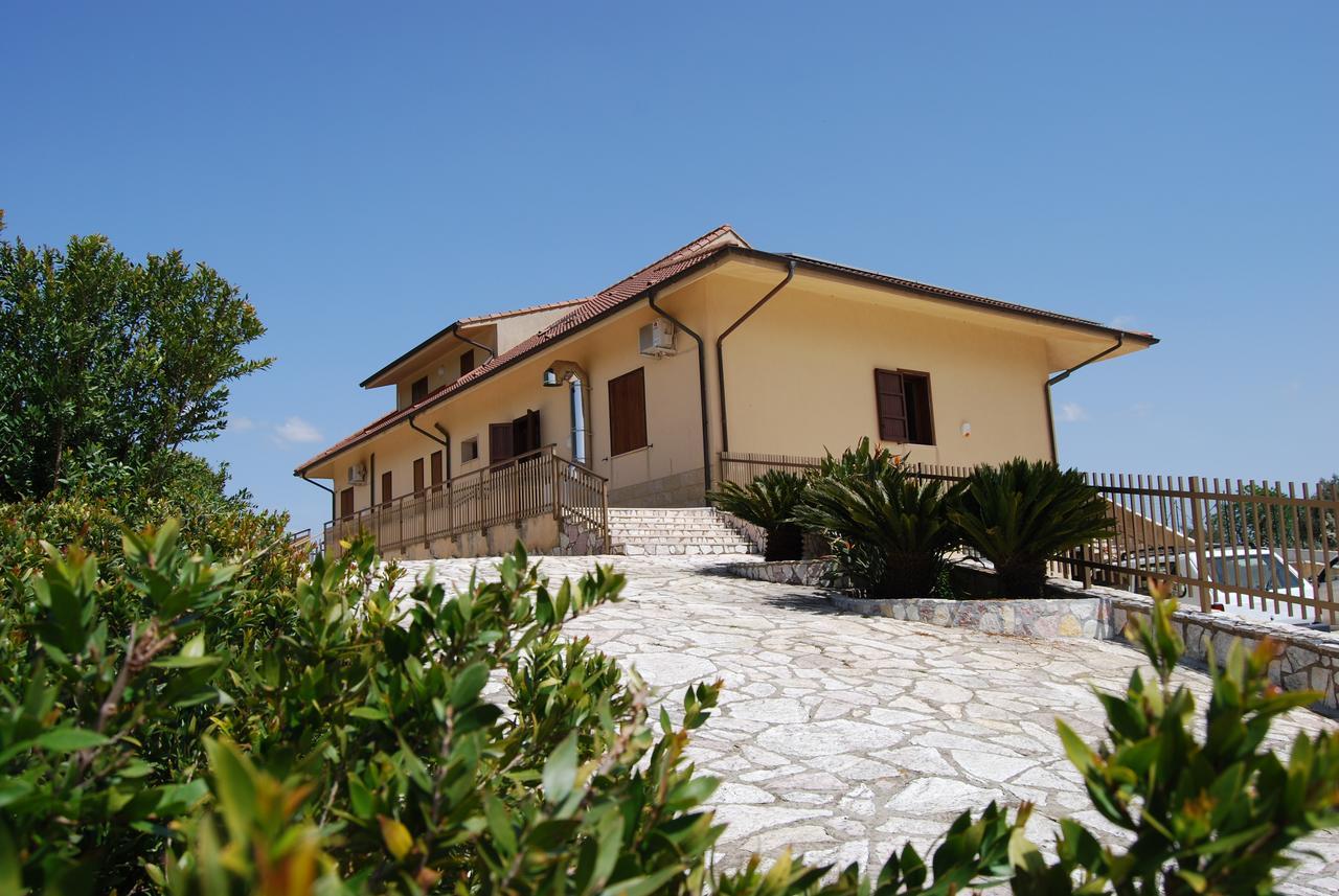 In Sicilia Da Ciro Acomodação com café da manhã Vita Exterior foto